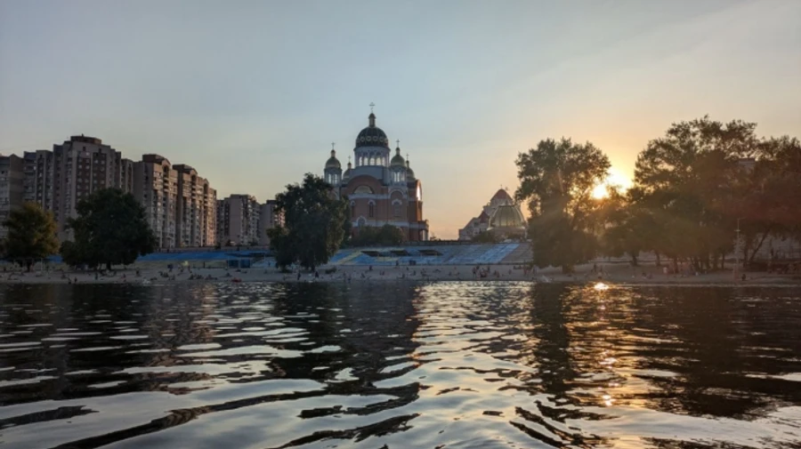 Спека, місцями – гроза: синоптики дали прогноз на найближчі дні