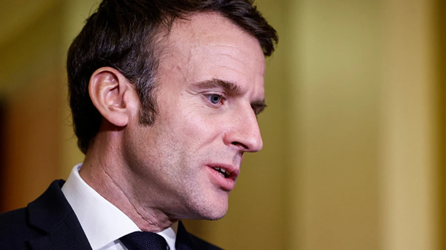 Група країн ЄС офіційно обурилася словами Макрона щодо гарантій безпеки для РФ – ЗМІ