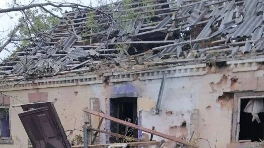 Із Градів та Ураганів росіяни стріляли по селу на Дніпропетровщині