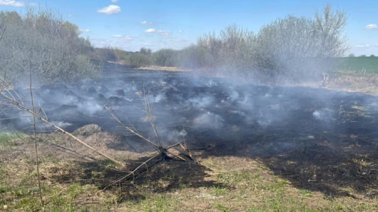 Russian helicopter fires unguided missiles at Sumy region