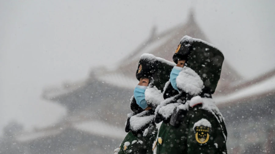 Китайський урядовець каже, що НАТО не слід тиснути на Росію і зняти санкції