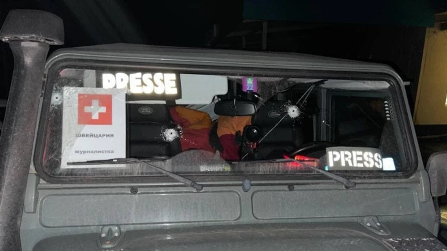 Mykolaiv region: Russian occupying forces shoot at Swiss journalists, wound and rob him