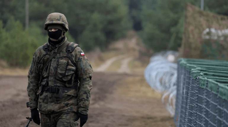 Главные новости субботы и ночи: Лукашенко о возможной войне в Беларуси, граница с Польшей