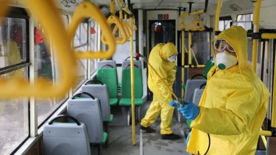 В Украине изменился порядок прекращения работы транспорта в красных зонах