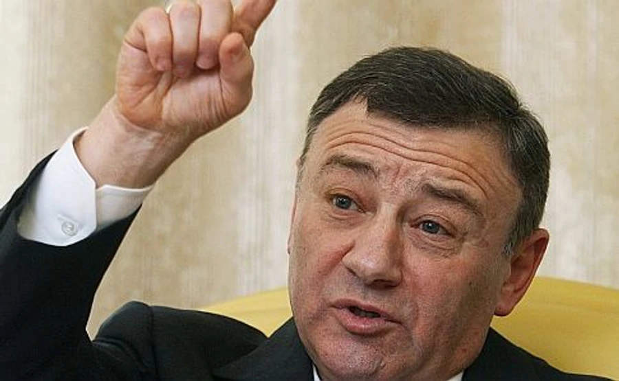 В Криму хочуть без конкурсу віддати землю путінському олігарху