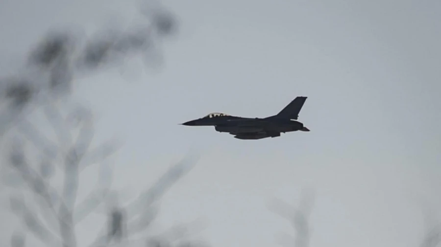 First images show Ukrainian F-16s in action – photos