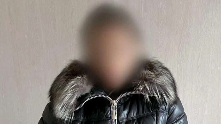 Обіцяла соціальну допомогу: в Харкові затримали жінку, яка викрадала гроші у пенсіонерів