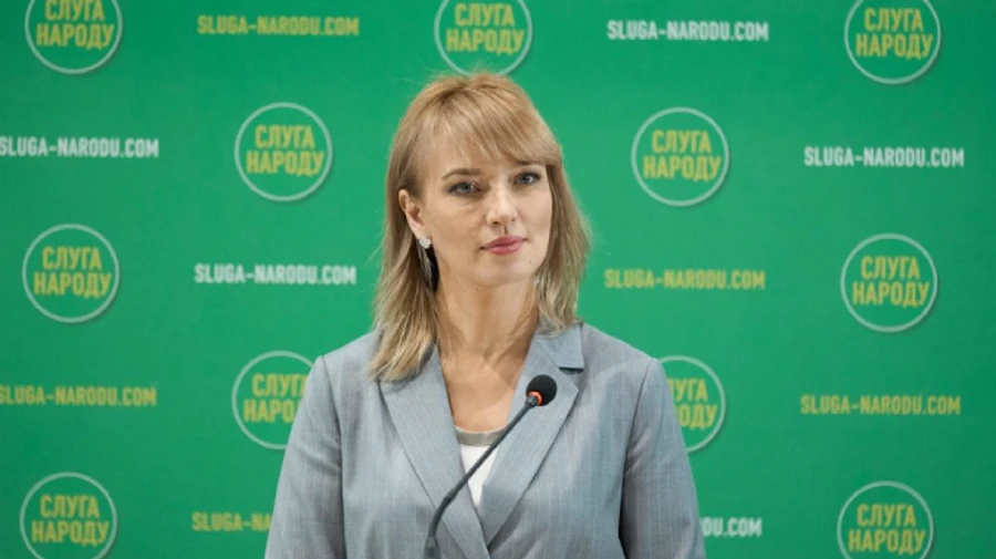 Нова голова Слуги народу хоче комісію для покарання неслухняних нардепів