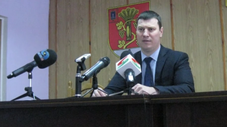 ВСП согласился на арест двух судей, подозреваемых в содействии выезду мужчин за границу.