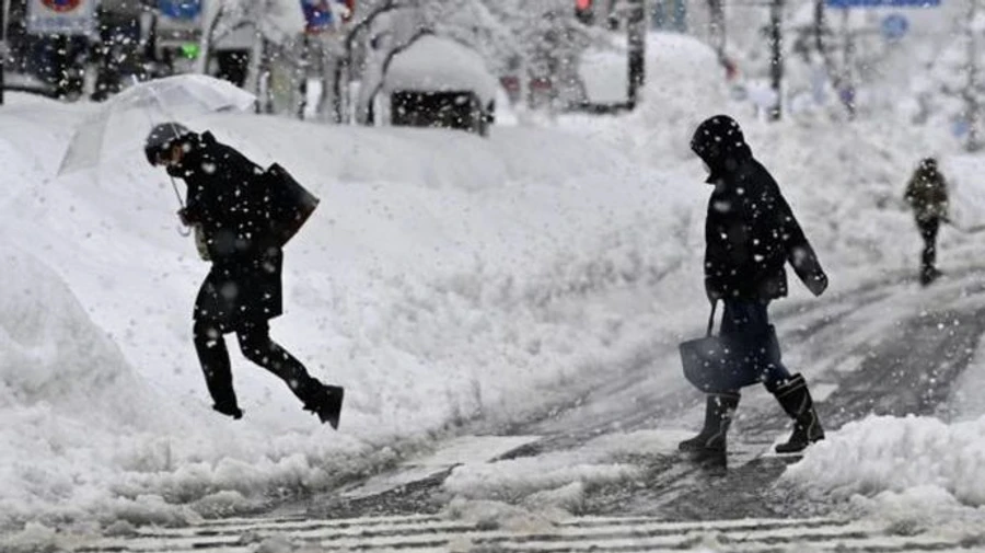 Найближчі два дні погода погіршиться: обіцяють сніг, мороз і хуртовини