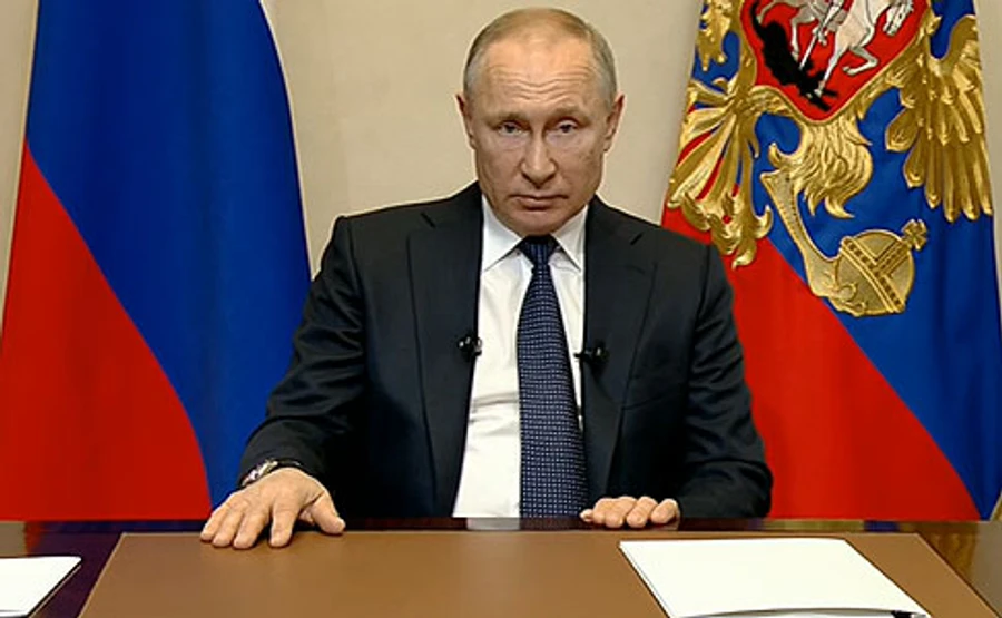 Путин отправил россиян на неделю домой  