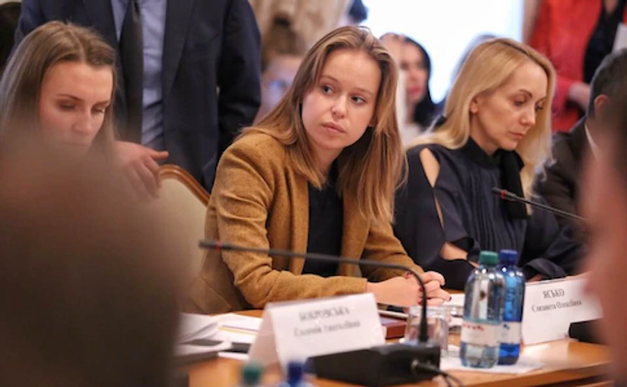 Слуги народу вибрали нову голову Комітету зовнішньої політики