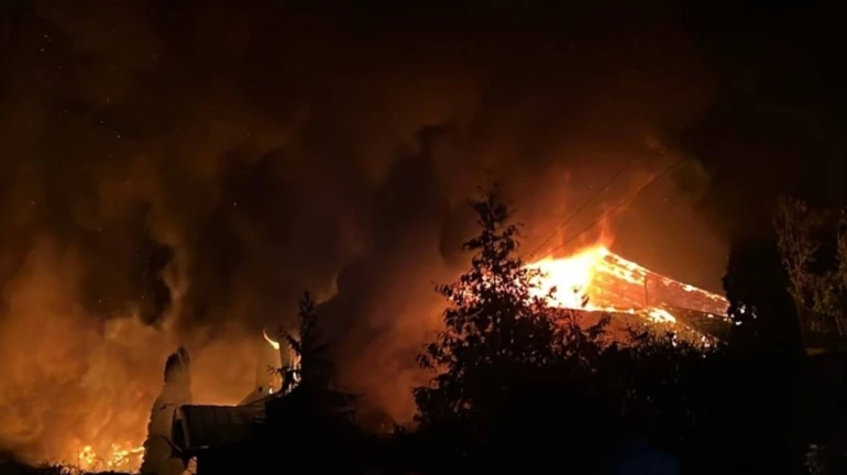 Russians attack Sumy with drones: people injured, large-scale fire breaks out