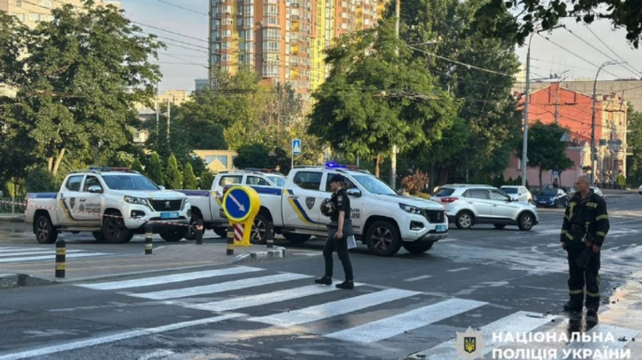 У столиці після атаки на деяких вулицях перекрили рух