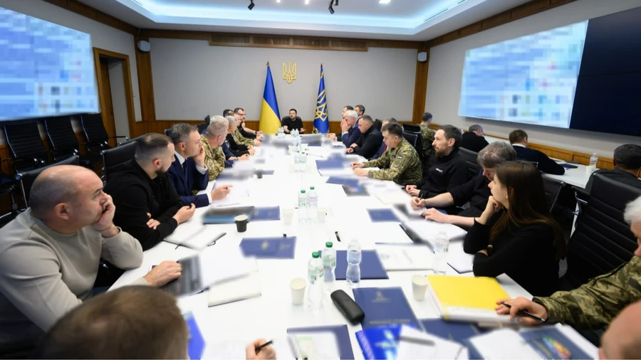На Ставці обговорили виробництво перехоплювачів реактивних шахедів та захист дата-центрів