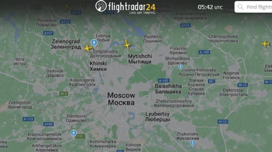 Мэр Москвы заявил об атаке 32 беспилотников: в аэропортах ввели план Ковер