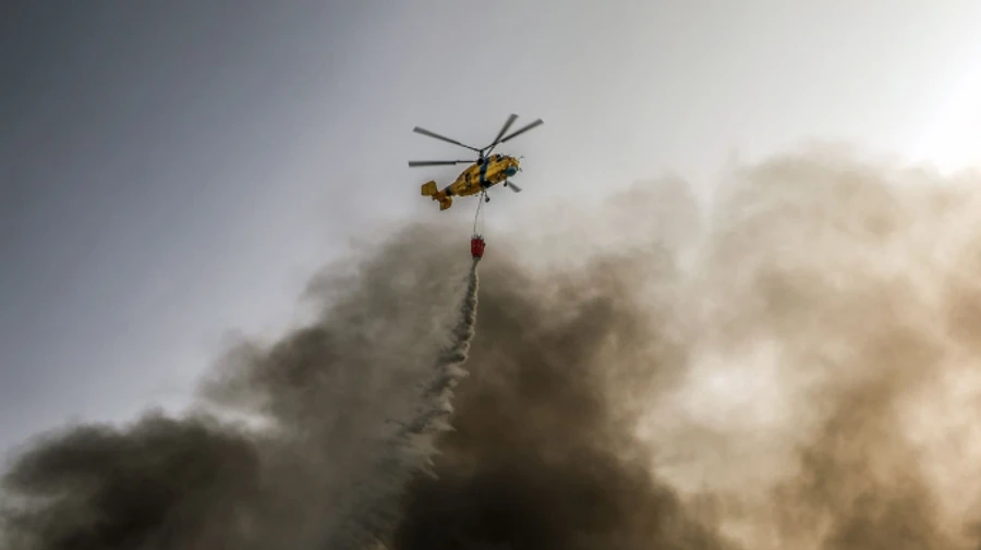 Aftermath of Russian attack on Kyiv: damaged houses, cars, and dozens of fires – photos