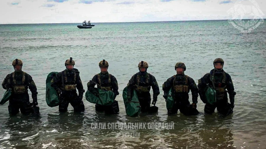 Special Operations Forces show footage of landing at Zmiinyi (Snake) Island and other unique operations