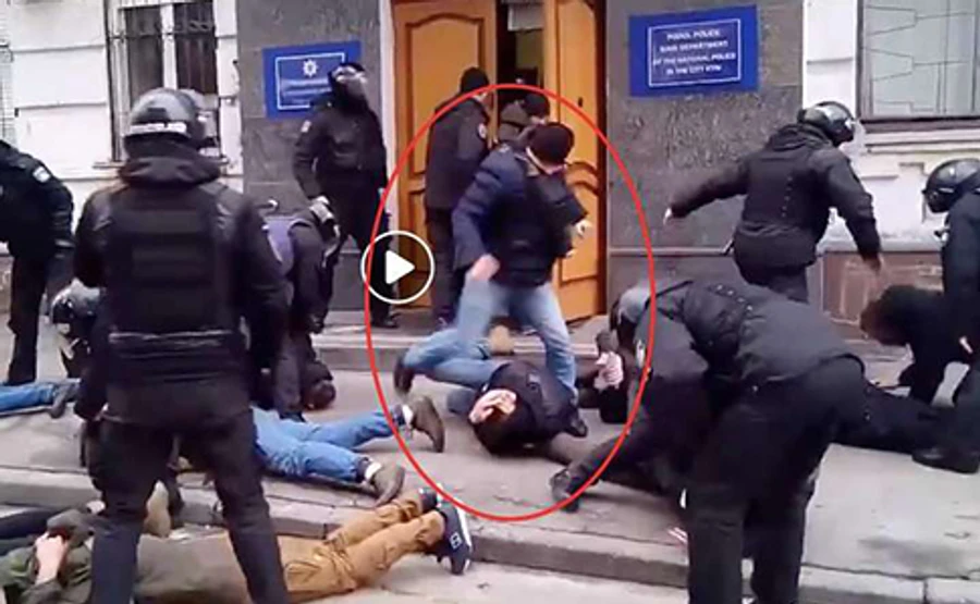 В ОГП розказали, що робити, коли б'ють правоохоронці