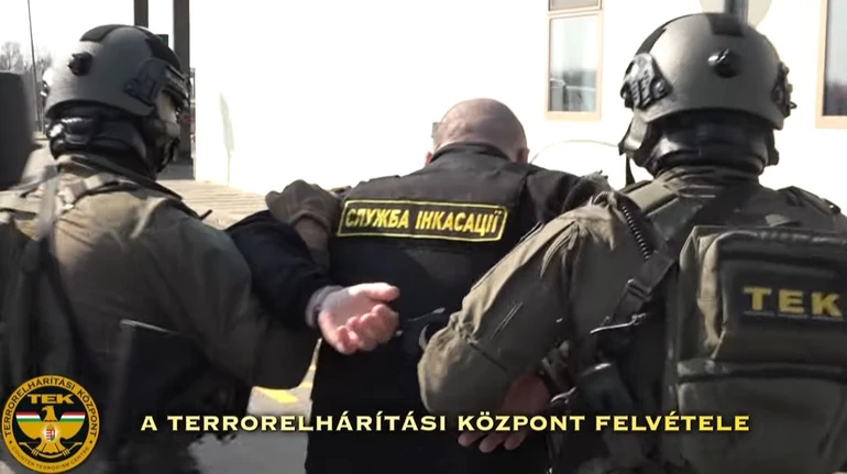 В МЗС розкрили, як в Угорщині з кулеметами захоплювали українських інкасаторів