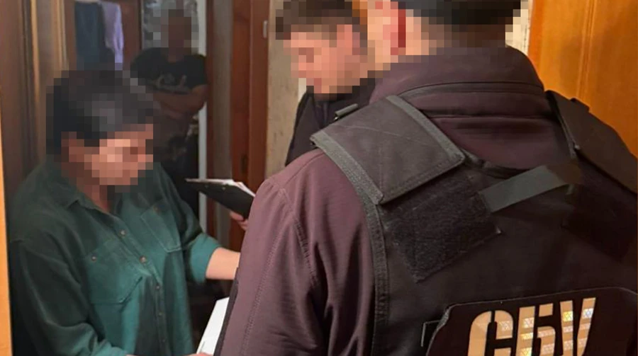 Хоч би прилетіло, гепнуло: у Києві викрили чиновницю Мінкульту, прихильну до Путіна