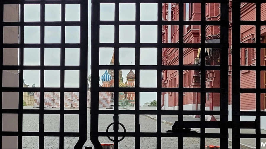 Кремль отменил зарубежным СМИ приглашения на парад в Москве – Spiegel