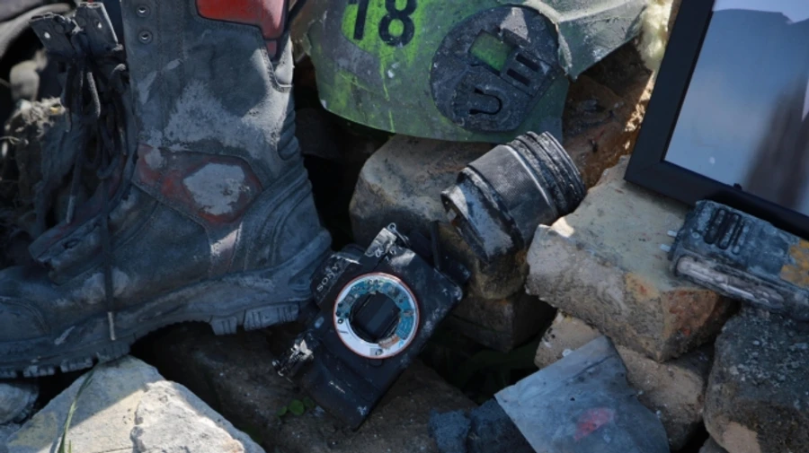 Russia injures two State Emergency Service press officers in Kyiv on Ukraine's Journalist Day