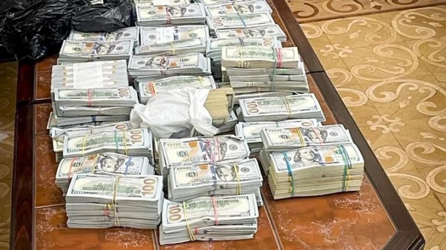 Хабар Князєву: НАБУ оприлюднило докази, УП дізналась ім’я затриманого адвоката