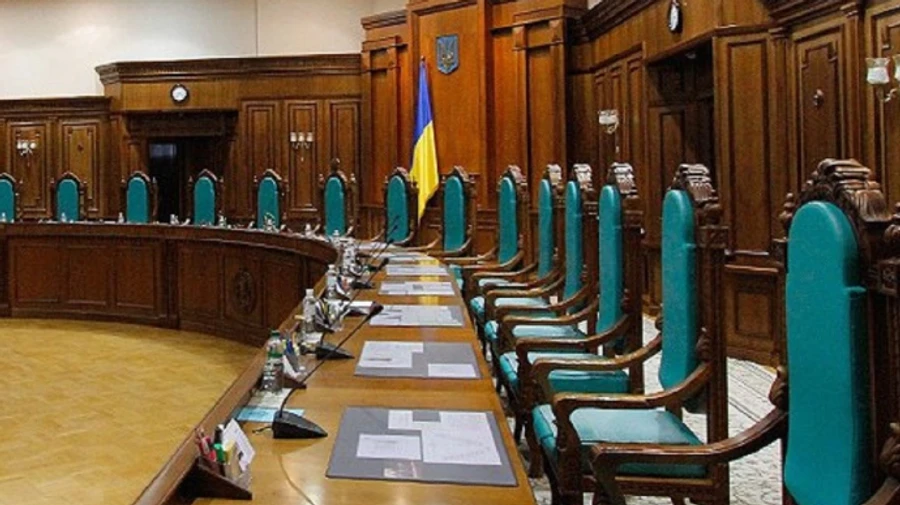 Тупицкий и Касминин через ОАСК пытаются вернуть должности и зарплату судей