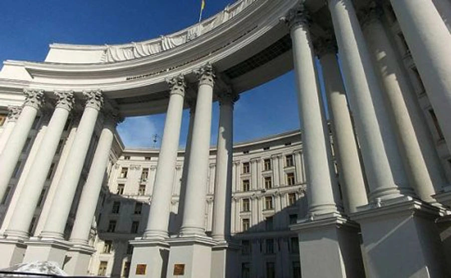Киев выразил Белграду недовольство визитом оккупантов Крыма