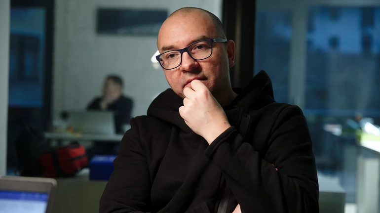 Длительность культа личности в Украине недолгая – интервью с Владимиром Ермоленко о картонных протестах и угрозе двойной власти