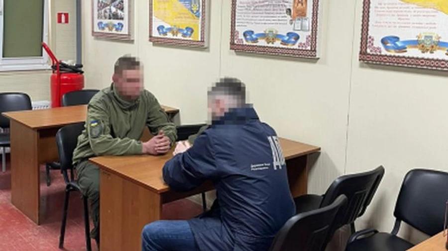 Полтора года в дисбате получил офицер, избивший подчиненного