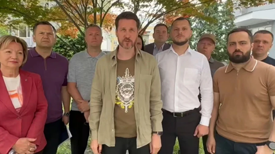 Голови райдержадміністрацій зажадали від Кличка відмовитись від суміщення посад