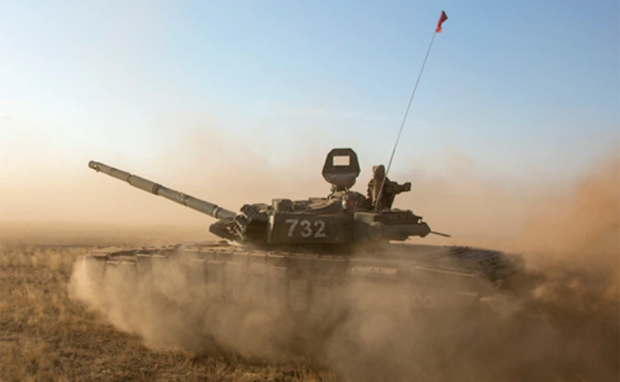 Штаб АТО Боевики били по Зайцево из запрещенных танков