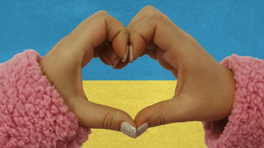 Українці переважно відчувають надію і гордість, коли думають про Батьківщину