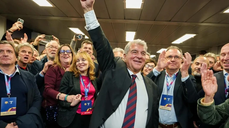 Лапорт переміг на президентських виборах Барселони