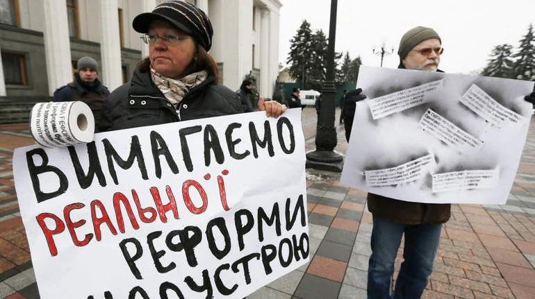Европейская имитация реформы. Как уступки ЕС уничтожают шанс на очищение Верховного суда