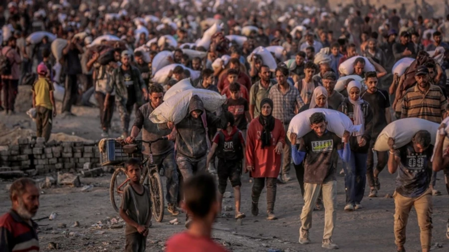 Израильские танки в Секторе Газы обстреляли людей, которые хотели получить еду: 59 погибших – Reuters