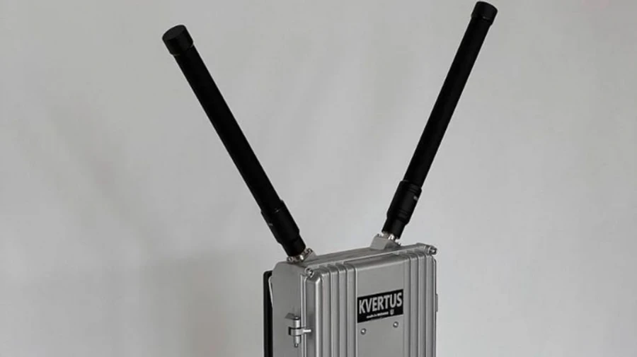 Федоров показал окопный РЭБ, который может быть рюкзаком и глушить FPV-дроны