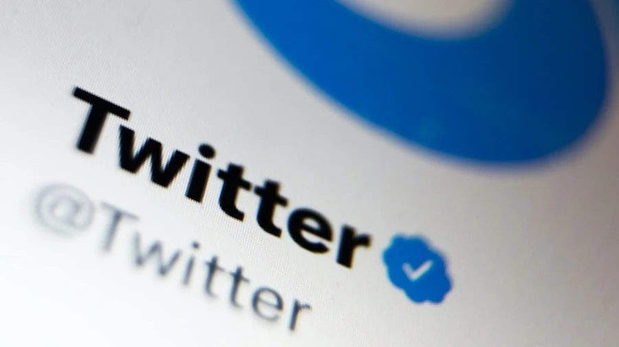 Twitter разрешил рекламировать каннабис – СМИ