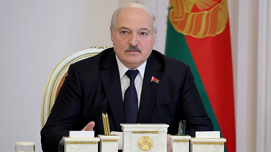 Лукашенко назвал главным инициатором ядерной войны Польшу