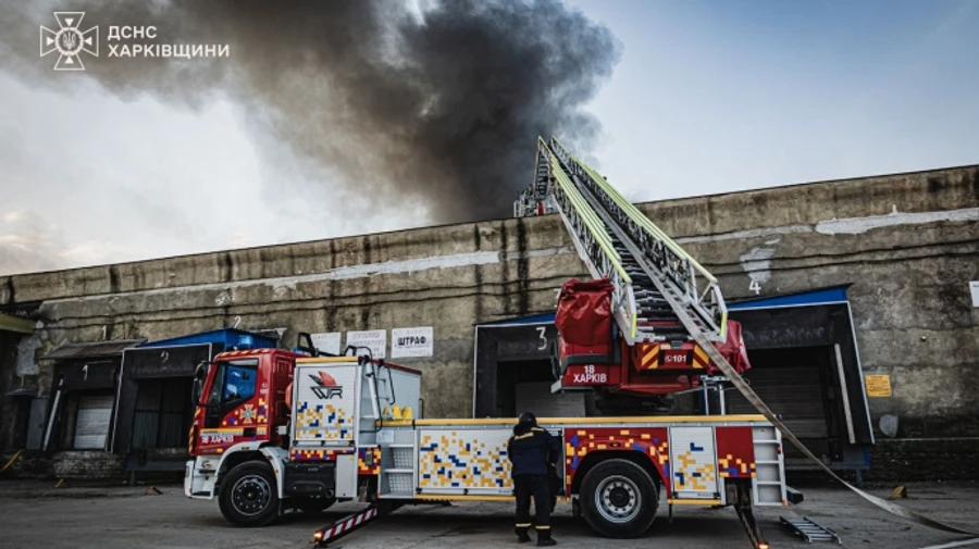 Russian drone hits warehouses in Kharkiv: firefighters still tackling blaze over 4 hours later – photos, video