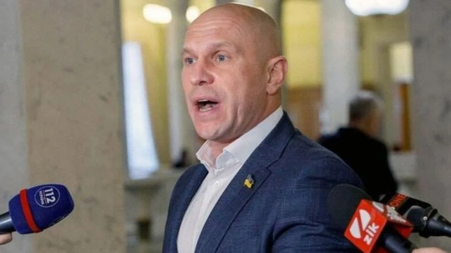 МОН отправило диссертацию Кивы на углубленное изучение