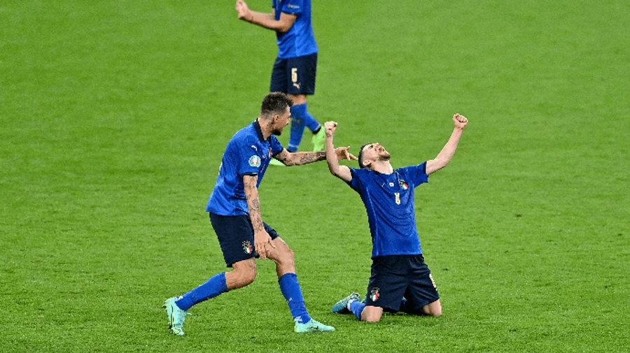 Первые участники 1/4 Евро-2020: Италия с трудом прошла Австрию, Дания разнесла Уэльс