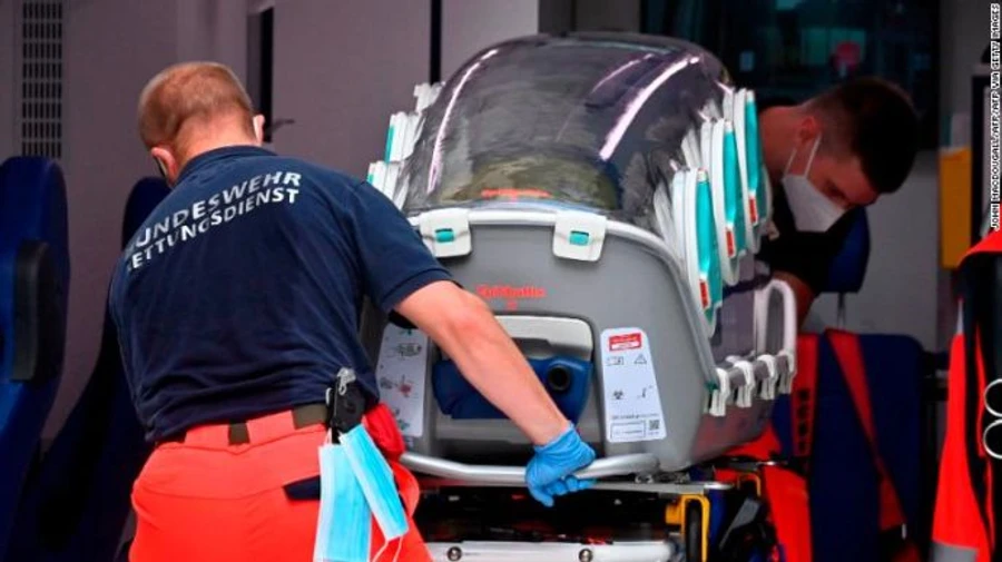 Состояние Навального улучшилось, его охрану усилили – СМИ