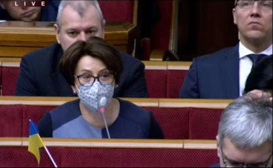 Рада ухвалила закон для запобігання COVID-19: штрафи і позбавлення волі