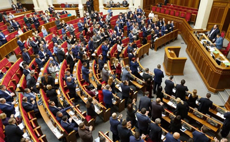 Слуга народу і ЄС посварилися в Раді: закидали одне одному держзраду 