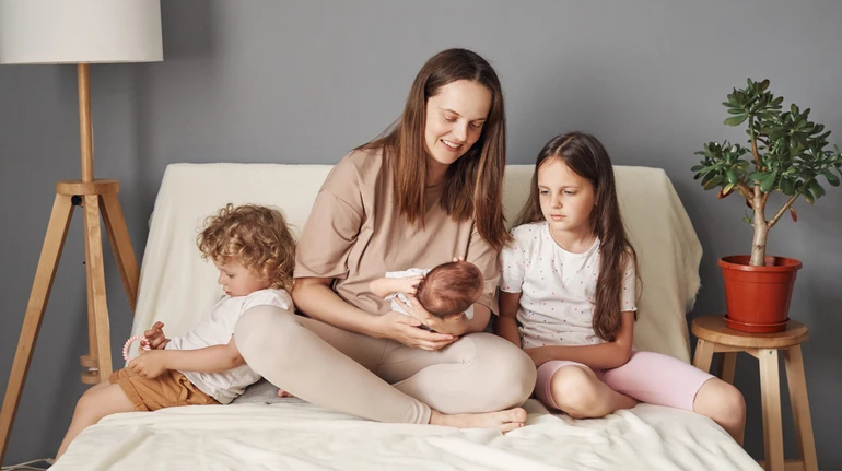 Найменшим можна все?: Як це бути першою, другою чи єдиною дитиною в родині та як це впливає на характер