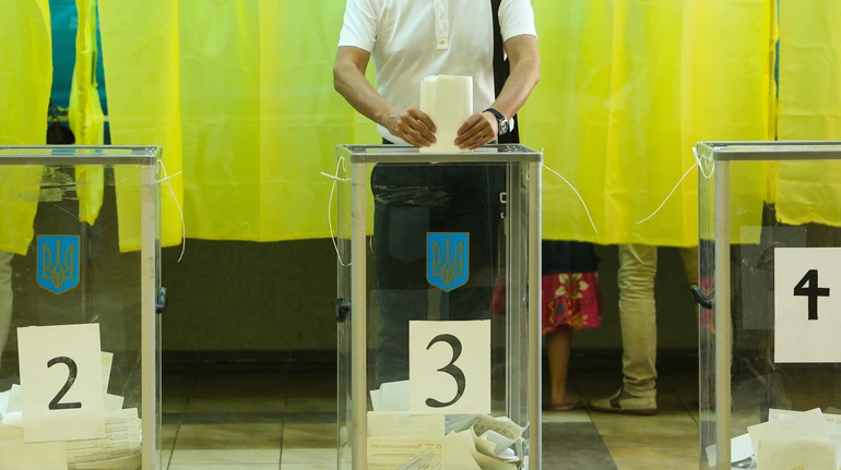 Виборчі права мають понад 3 млн ВПО, 500 тис. з яких зареєстровані в окупації – ЦВК