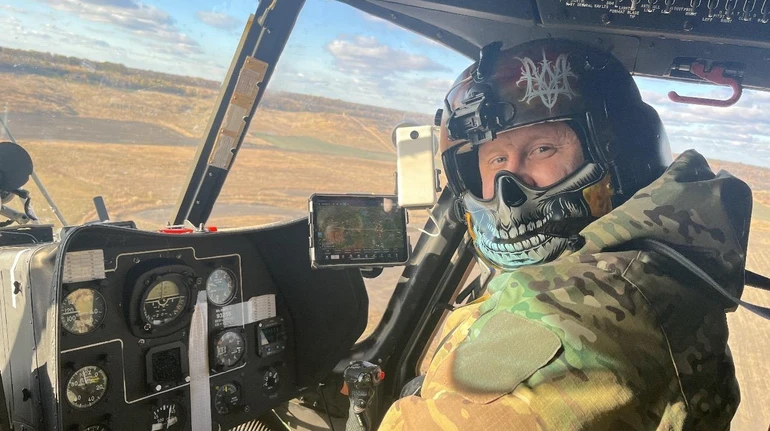 Квиток в один кінець. Герой України Микола Любарець про перший вертолітний прорив на Азовсталь